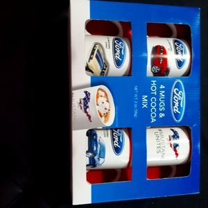 Ford mug set